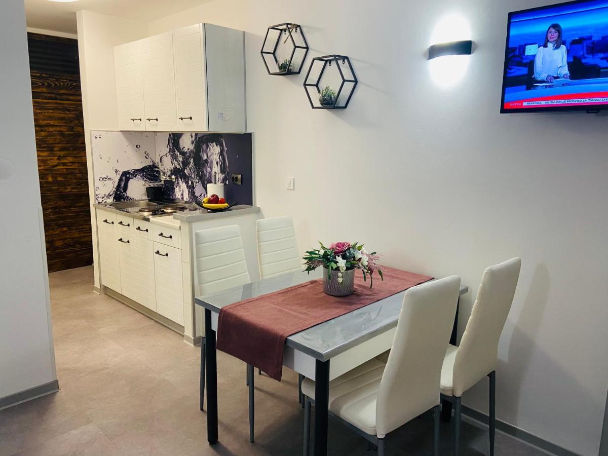 Apartman Stipancic Лабин Екстериор снимка